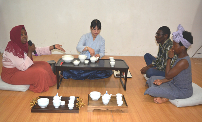 180308_tea 02_in.jpg